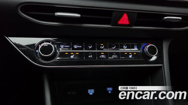Hyundai Sonata 2021 — photo 18