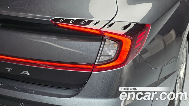 Hyundai Sonata 2021 — photo 9