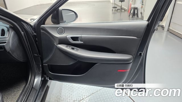 Hyundai Sonata 2021 — photo 15
