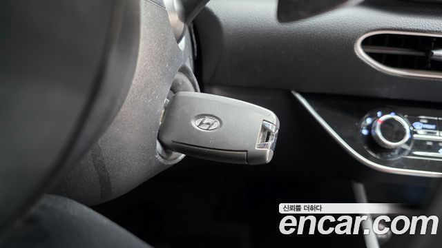 Hyundai Sonata 2021 — photo 30