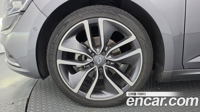 Renault Korea SM6 2016 — photo 5