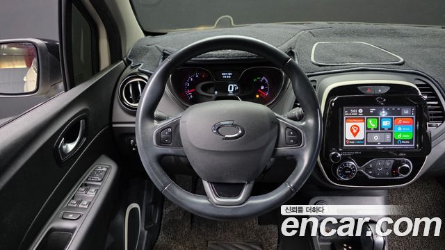 Renault Korea QM3 2019 — photo 13