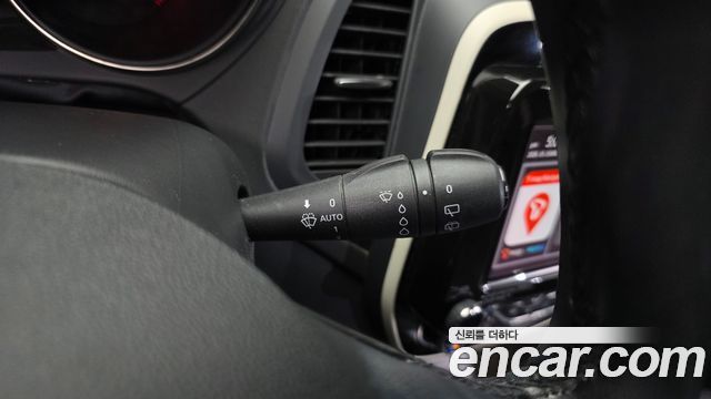 Renault Korea QM3 2019 — photo 17