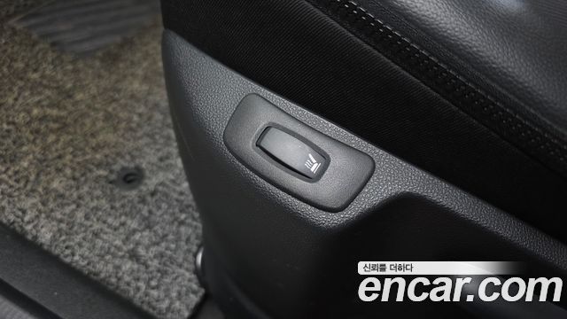 Renault Korea QM3 2019 — photo 18