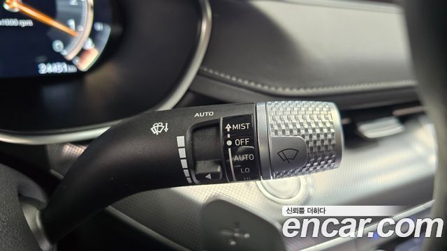 Genesis G80 2022 — photo 25