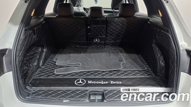 Mercedes-Benz GLC-Class 2020 — photo 25