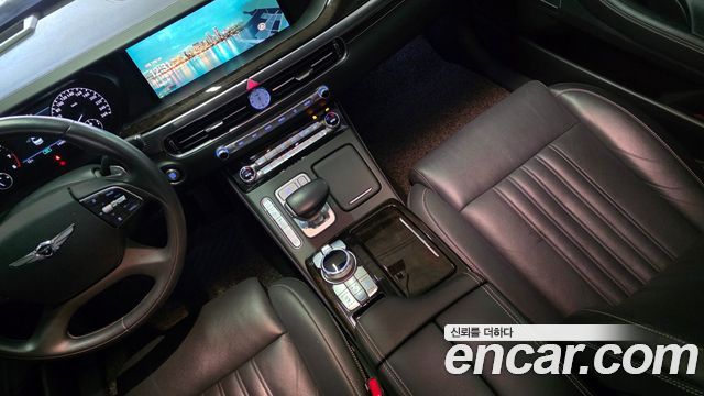 Genesis G90 2019 — photo 14