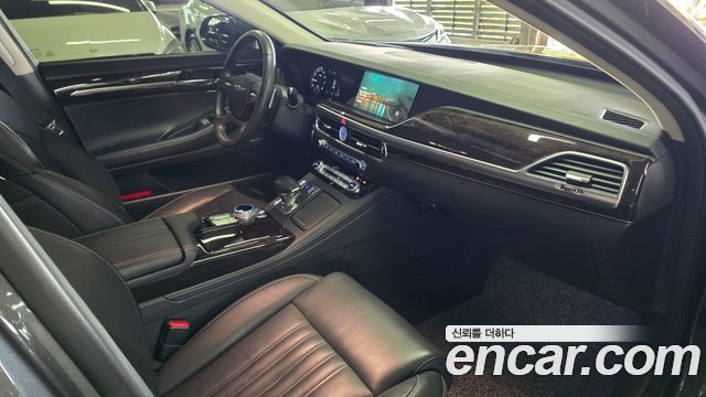 Genesis G90 2019 — photo 20