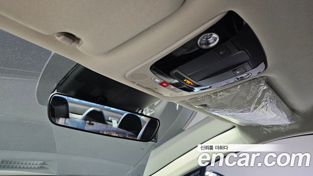 Kia K5 2023 — photo 24