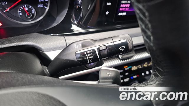 Kia K5 2023 — photo 30