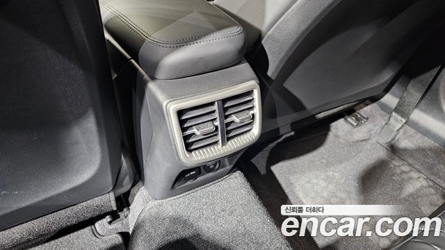 Kia K5 2023 — photo 33