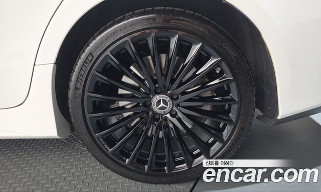 Mercedes-Benz CLS-Class 2023 — photo 7