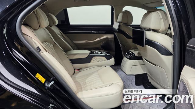 Genesis G90 2022 — photo 18
