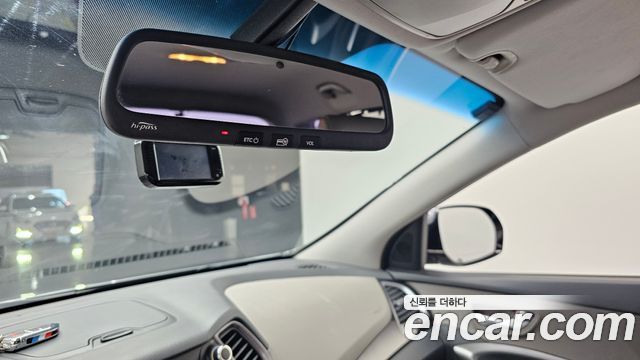 Hyundai Santafe 2015 — photo 25