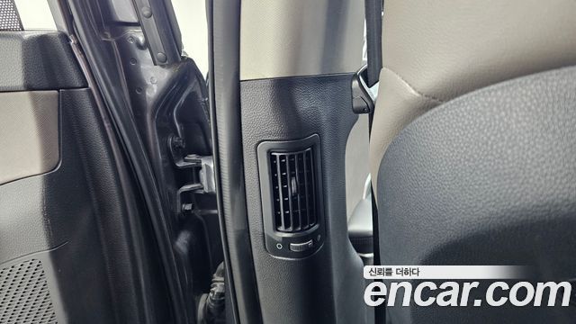 Hyundai Santafe 2015 — photo 29