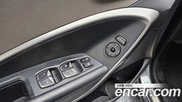 Hyundai Santafe 2015 — photo 30