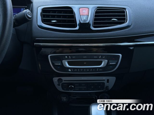 Renault Korea SM3 2016 — photo 11