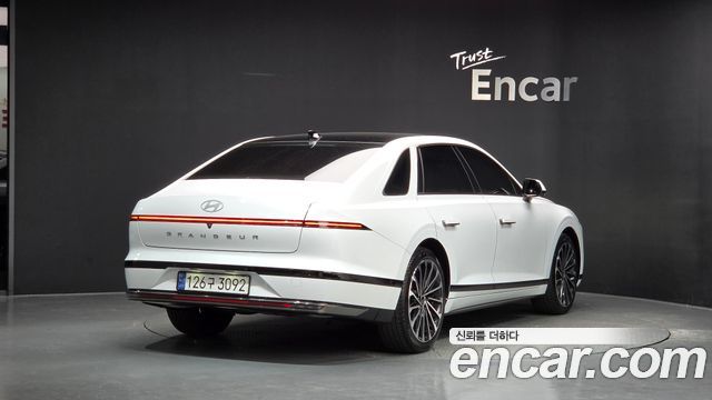 Hyundai Grandeur 2025 — photo 2