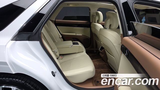 Hyundai Grandeur 2025 — photo 17