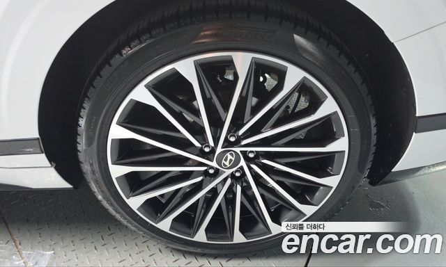 Hyundai Grandeur 2025 — photo 7