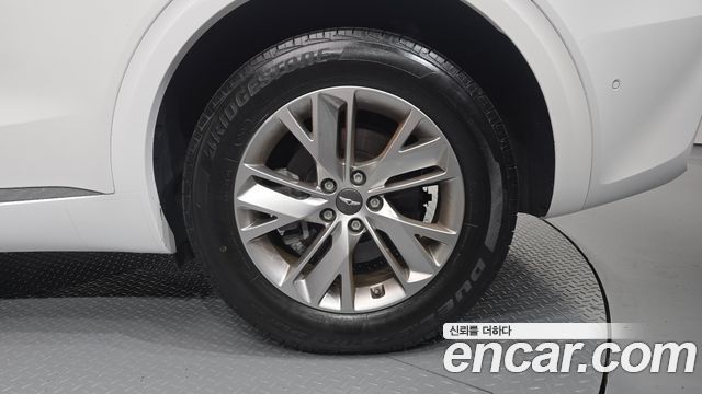 Genesis GV70 2023 — photo 7