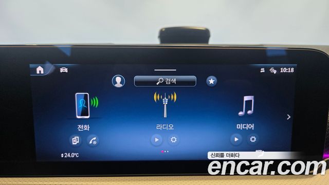 Mercedes-Benz A-Class 2025 — photo 16