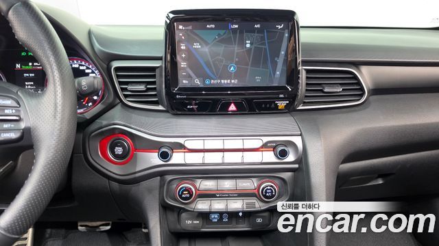 Hyundai Veloster 2019 — photo 18