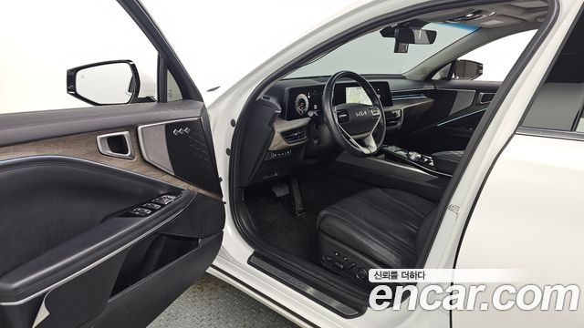 Kia K8 2023 — photo 13