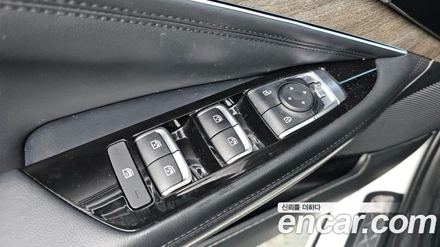 Kia K8 2023 — photo 24