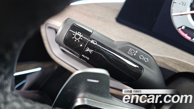 Kia K8 2023 — photo 28