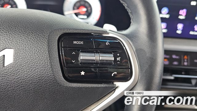 Kia K8 2023 — photo 31