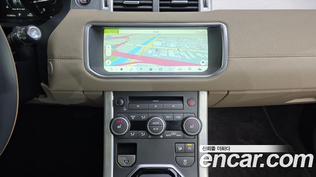 Land Rover Range Rover Evoque 2017 — photo 14