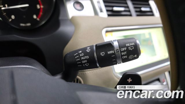 Land Rover Range Rover Evoque 2017 — photo 17