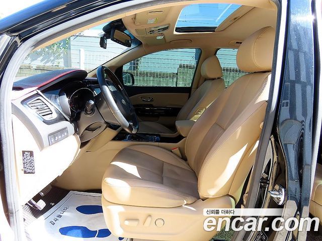 Kia Canival 2018 — photo 5