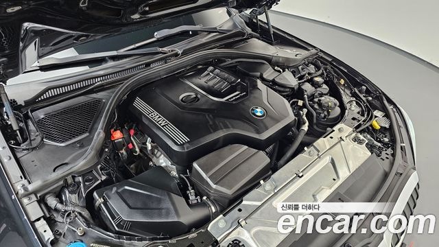BMW 3-Series 2022 — photo 6