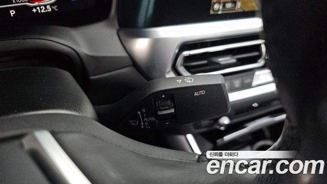 BMW 3-Series 2022 — photo 26