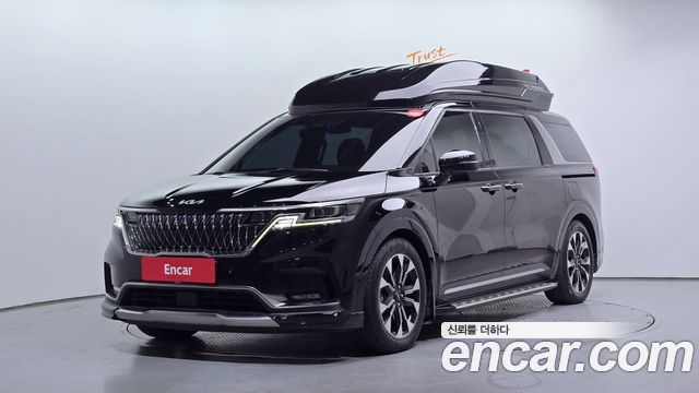 Kia Canival 2022 — photo 1