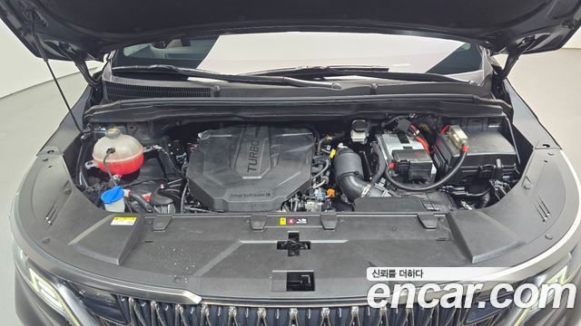 Kia Canival 2022 — photo 6