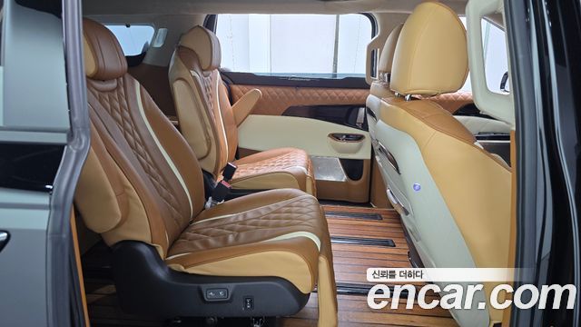 Kia Canival 2022 — photo 18