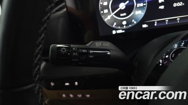 Kia Canival 2022 — photo 26