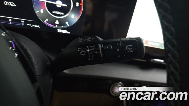 Kia Canival 2022 — photo 27
