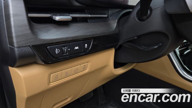 Kia Canival 2022 — photo 28