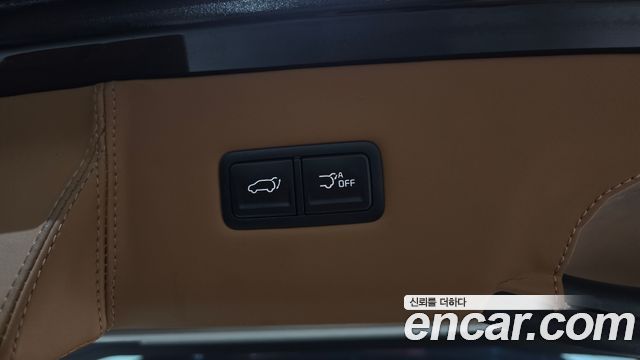 Kia Canival 2022 — photo 32