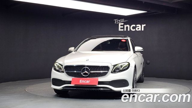Mercedes-Benz E-Class 2017 — photo 3