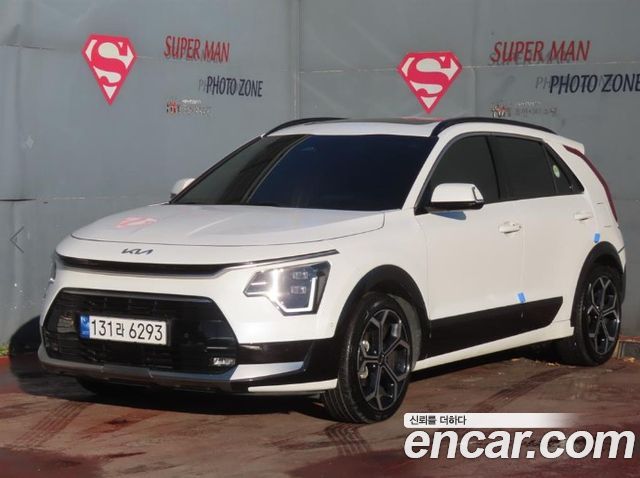 Kia Niro 2023 — photo 1