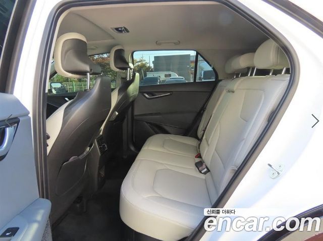 Kia Niro 2023 — photo 8