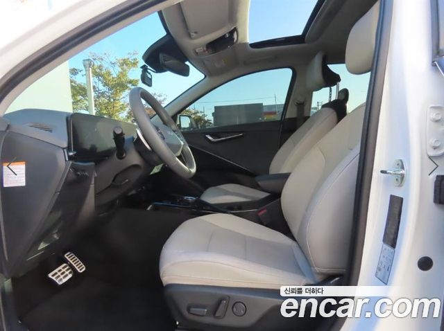 Kia Niro 2023 — photo 16