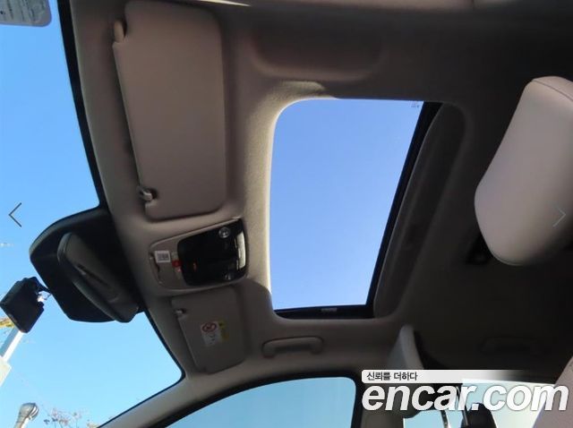 Kia Niro 2023 — photo 17