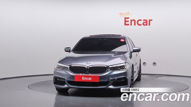BMW 5-Series 2017 — photo 3