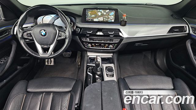 BMW 5-Series 2017 — photo 7